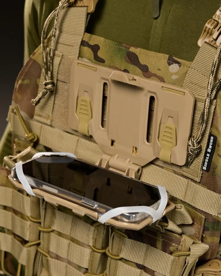 GRK_2142-optimized Універсальний нагрудний тримач смартфона, чохол-підсумок - Зображення 1